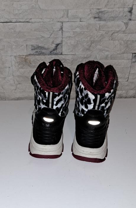 Snehule, pepperts,37