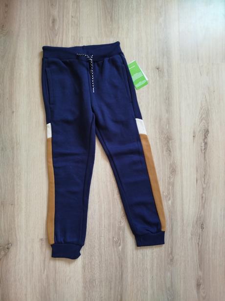 Tepláky, dopodopo,122