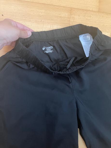 Športové kraťasy, asics,134