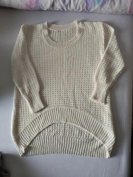 Krásny predĺžený svetrík k leginam, l