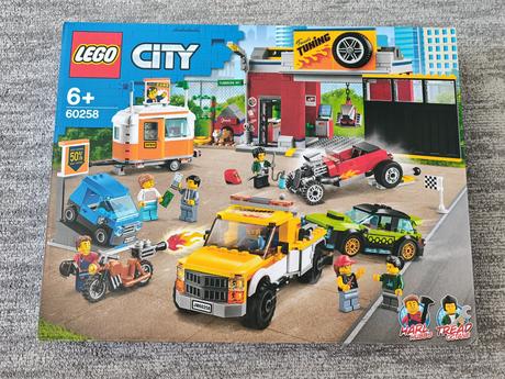 Lego 60258 city tuningová dielňa,