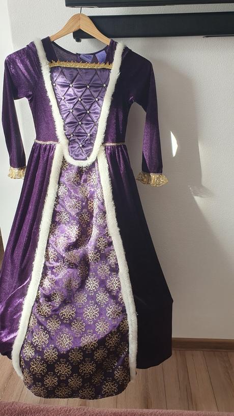 Kostym princeznej /knaznej,