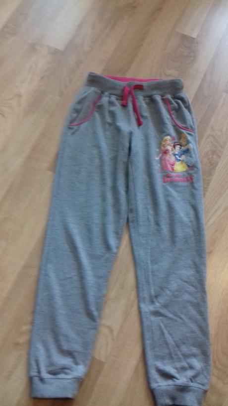 Tepláky disney , disney,128