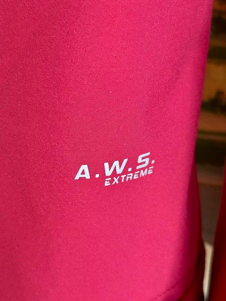 Softshelová nepremokavá bunda zn.icepeak č.40, l