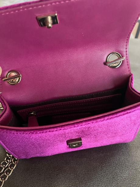 Valentino kabelka, valentino