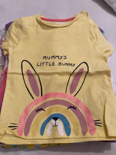 Tricka/tielka/ tuniky 25ks, 92