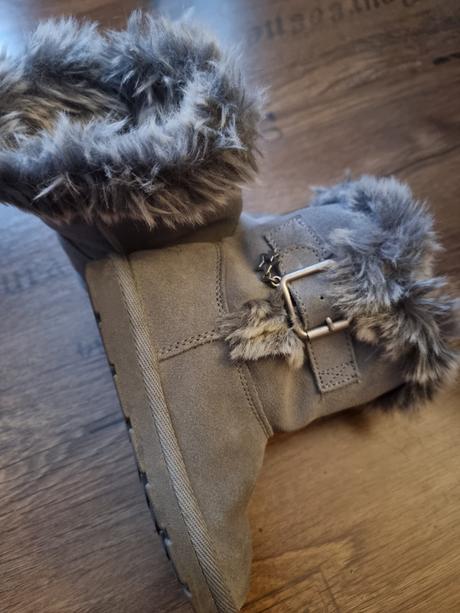 Čižmičky, next,28