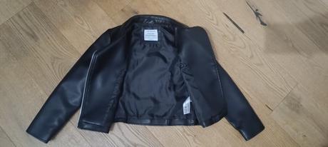 Prechodné bundy, 128