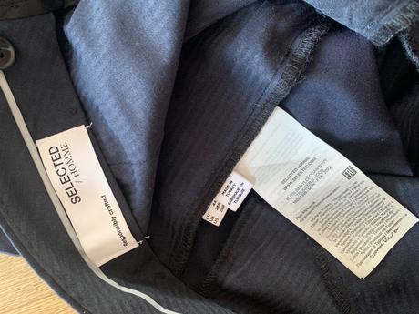 Chlapčenský oblek tmavomodrý, <50