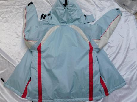 Kvalitna lyziarska bunda, 164