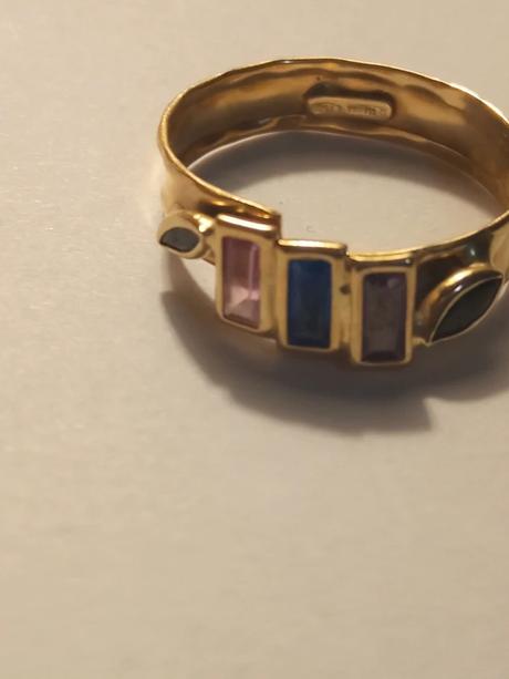 Zlatý prsteň 18-karát, 