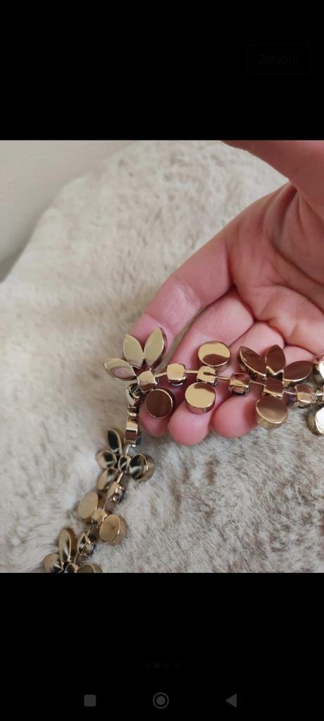 Dámsky náhrdelník, fossil