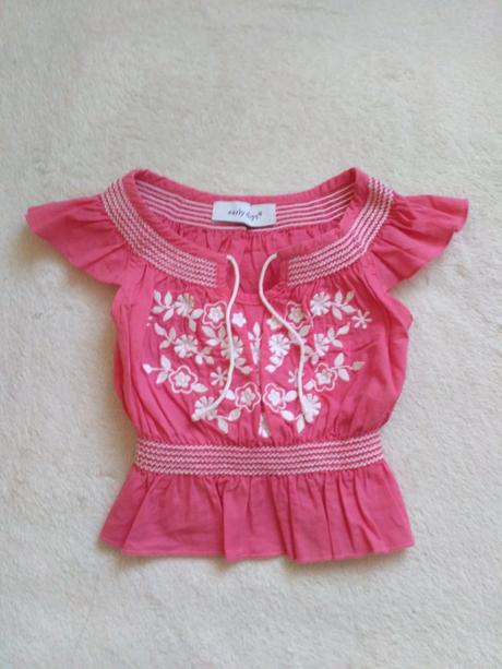 Letné tričko akoby s ľudovou výšivkou, early days,74