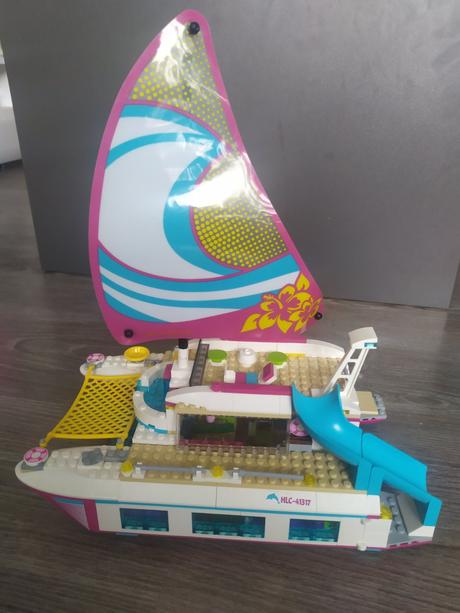 Lego friends katamaran,
