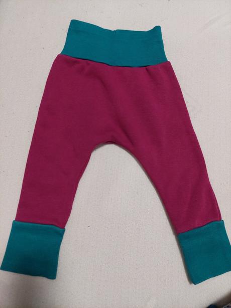 Pudlové tepláky, 98