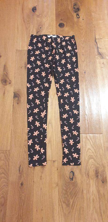 Leginy, reserved,146