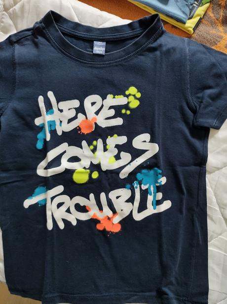 Letné tričká, 128