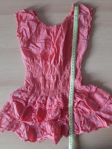 Dievčenské ružové šaty, 110