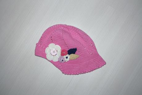 Klobúčik háčkovaný bavlnený k kvetinami 122-134, 122