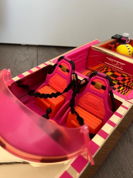 Lol surprise car pool coupe kabriolet, 