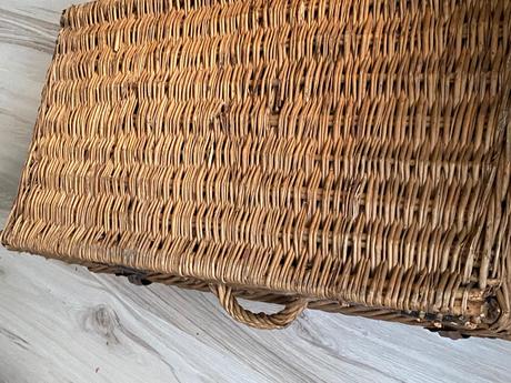 Krásny starý retro úložný zberateľský kôš kufor, 