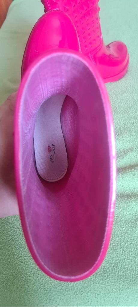 Červené gumáky, 38