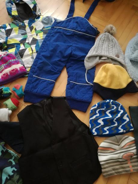 Balík 47 ks chlapec velkost 98, 86–98