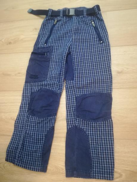 Nohavice, authority,122