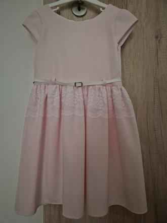 Šaty s opaskom, 128