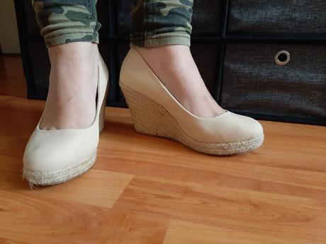 Lodicky, jennifer&jennifer,40