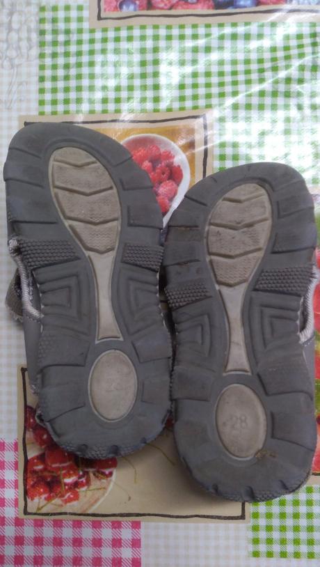 Chlapčenské sandálky, 28