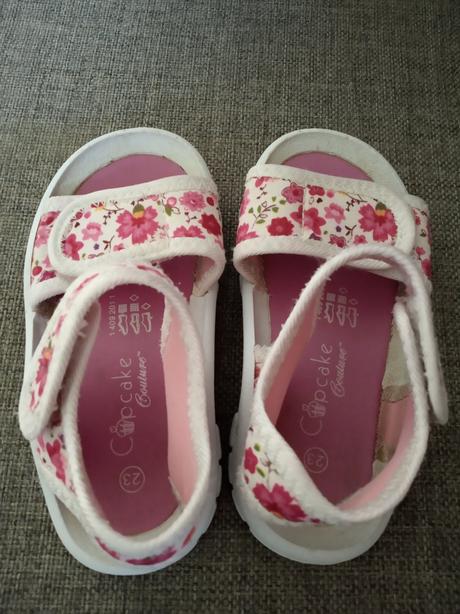 Sandalky, deichmann,23