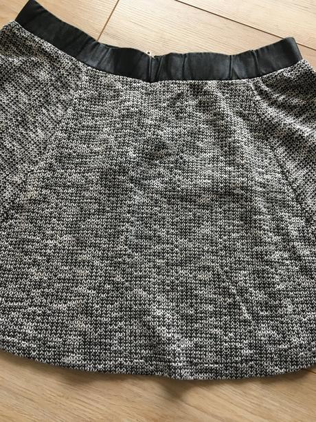 Čiernobiela mini sukňa, gate,l