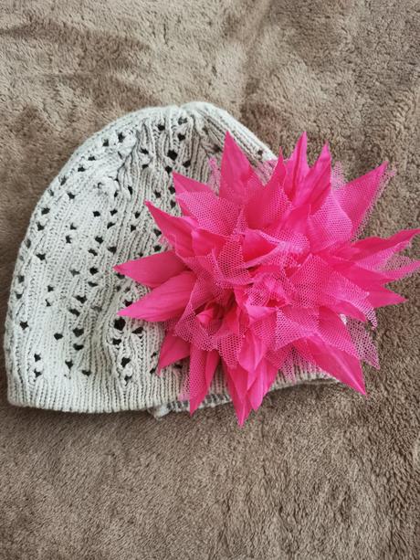 Háčkovaná čiapočka, <50