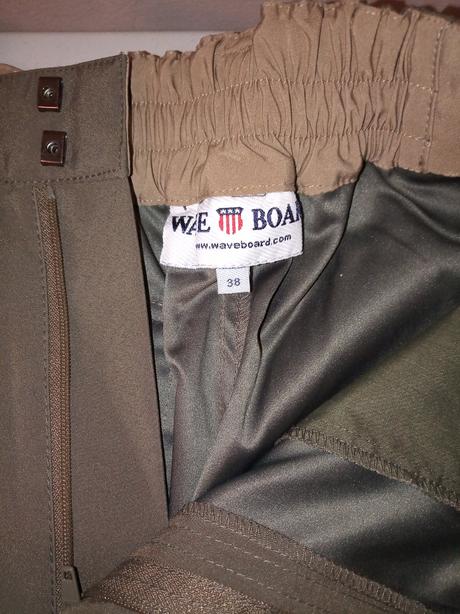 Športové nohavice, 38