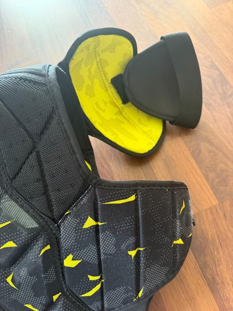 Hokejová vesta bauer supreme 3s, bauer,m