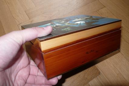 Drevená krabica na detské poklady, 