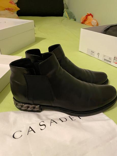 Casadei kotnikove, 37