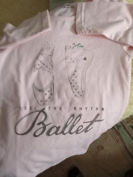 Baletkove tričko, 110