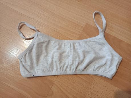 Dievčenská lambada, 146