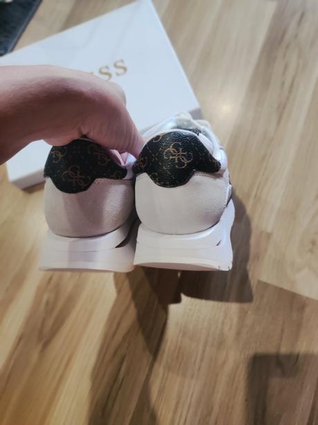 Tenisky guess, guess,37