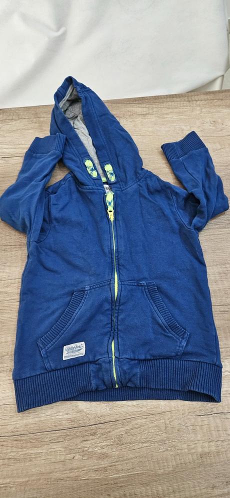 Mikina, f&f,110