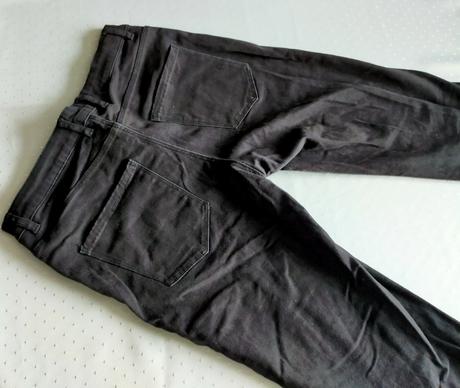 Čierne rifle, esmara,36