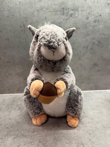 Plyšová hračka - veverička,