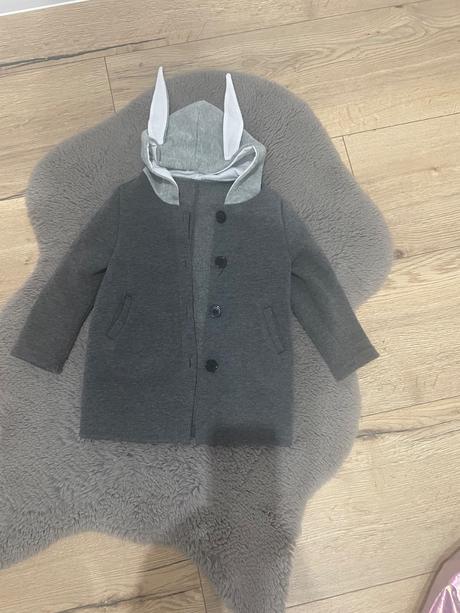 Prechodný kabátik, 98