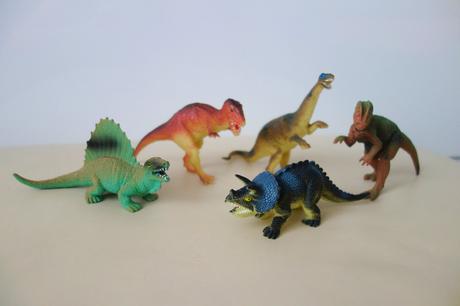 Sada 5tich dinosaurov,