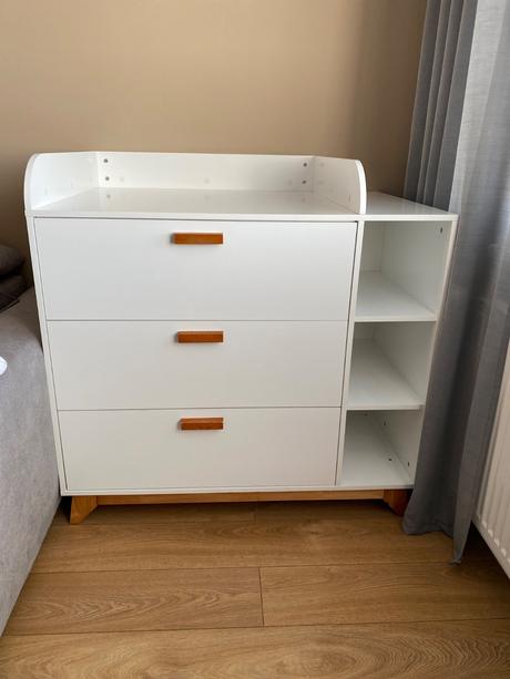 Prebaľovacia komoda, 