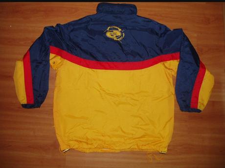 Bunda 40-42, hi-tec,m