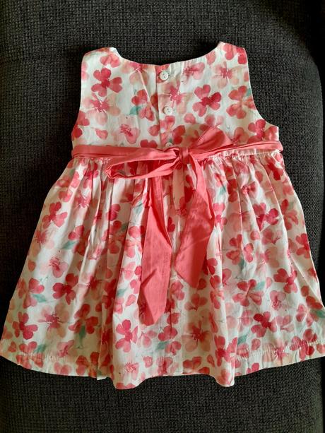 Slávnostné kvetinkové šaty lola palacios, 86