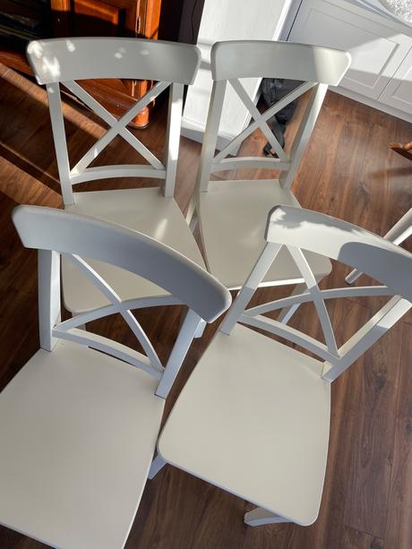 Jedálenské stoličky, 